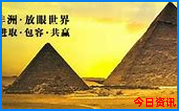 夏天穿宽松还是紧身凉快